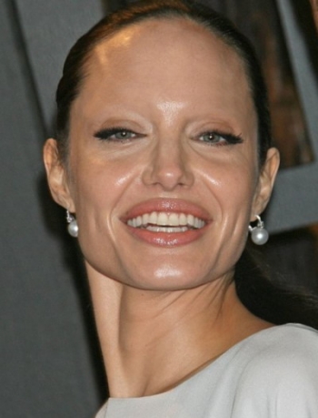Angelina Jolie without eyebrows